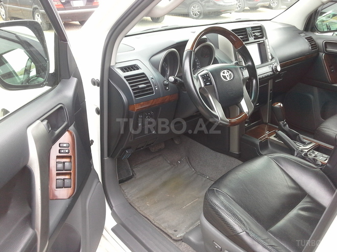 Toyota Prado 2011, 111,000 km - 2.7 l - Bakı
