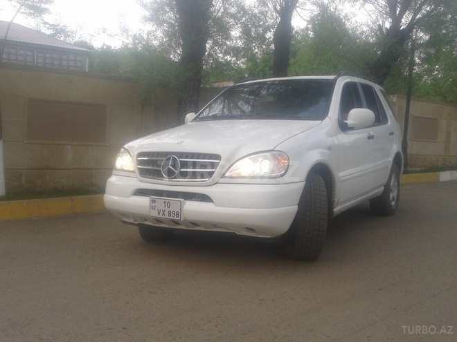 Mercedes ML 320 1997, 248,000 km - 3.2 l - Bakı