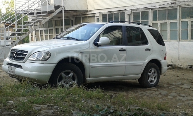 Mercedes ML 320 1997, 248,000 km - 3.2 l - Bakı