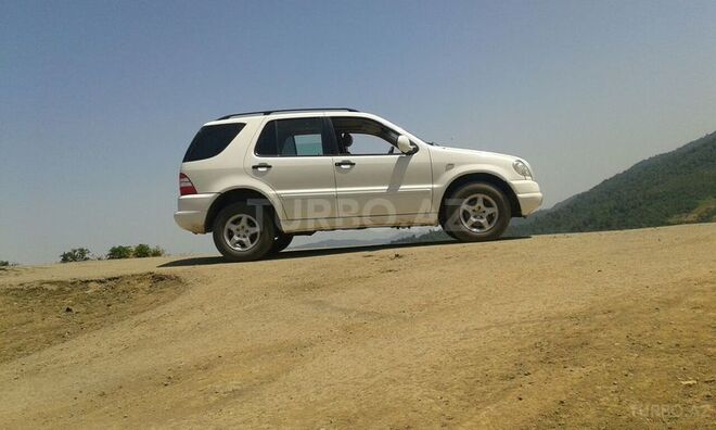 Mercedes ML 320 1997, 248,000 km - 3.2 l - Bakı