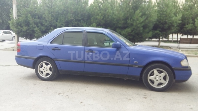 Mercedes C 180 1995, 300,000 km - 1.8 l - Sumqayıt