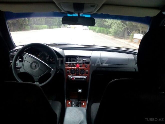 Mercedes C 240 1997, 225,000 km - 2.4 l - Sumqayıt