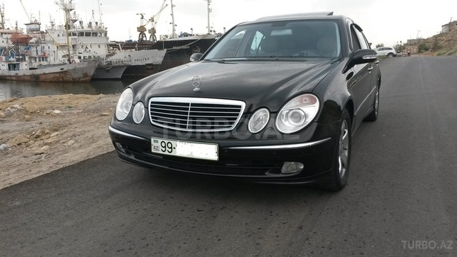 Mercedes E 270 2002, 150,123 km - 2.7 l - Bakı