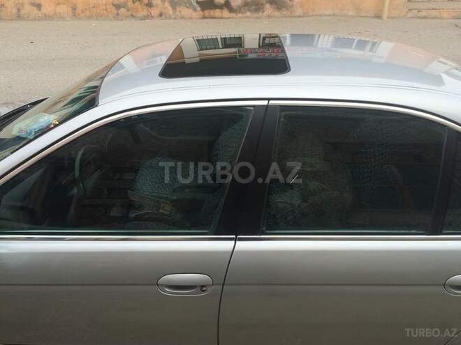 BMW 535 1996, 300,000 km - 3.5 l - Bakı