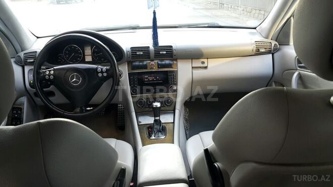 Mercedes C 230 2007, 135,000 km - 2.5 l - Bakı