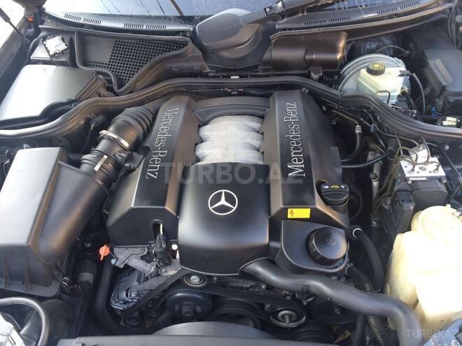 Mercedes E 240 2000, 220,000 km - 2.4 л - Bakı