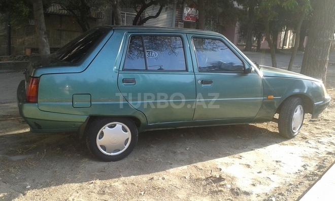 LADA (VAZ) 2115 2005, 50,000 km - 1.2 л - Salyan