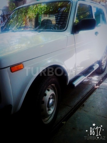 LADA (VAZ) Niva 2000, 180,000 km - 1.7 л - Yevlax