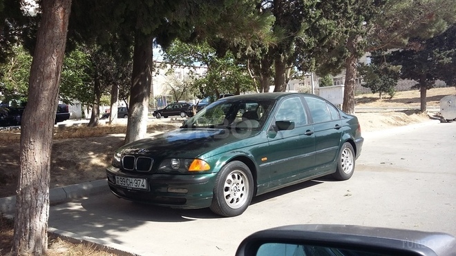BMW 318 2000, 320,000 km - 1.8 л - Bakı