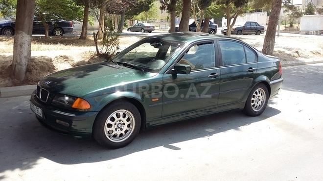 BMW 318 2000, 320,000 km - 1.8 л - Bakı