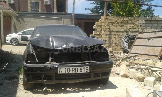 BMW 318 1993, 360,000 km - 1.8 l - Sumqayıt