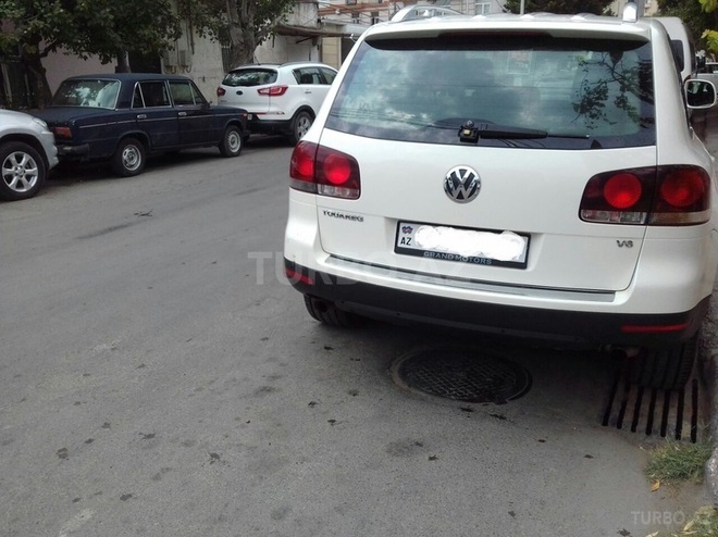 Volkswagen Touareg 2008, 110,000 km - 3.6 l - Bakı