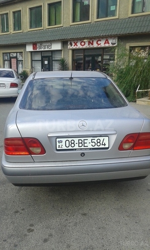 Mercedes E 200 1998, 200,000 km - 2.0 l - Bakı