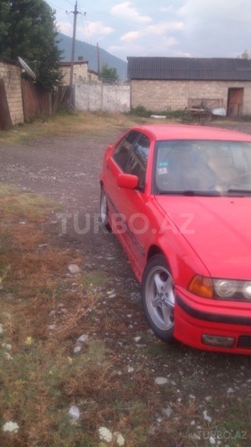 BMW 116 1996, 244,526 km - 2.0 l - Şamaxı