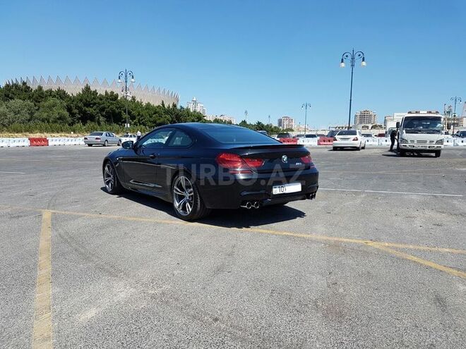 BMW M6 2012, 28,000 km - 4.4 l - Bakı