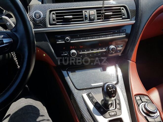 BMW M6 2012, 28,000 km - 4.4 l - Bakı
