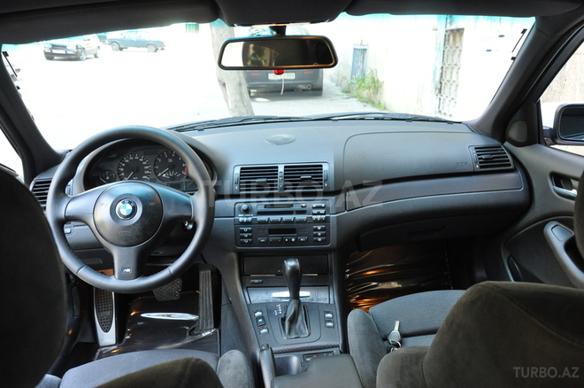 BMW 320 2003, 182,000 km - 2.2 l - Bakı
