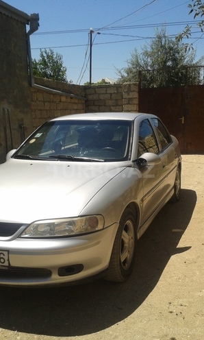 Opel Vectra 1999, 370,000 km - 1.8 l - Bakı