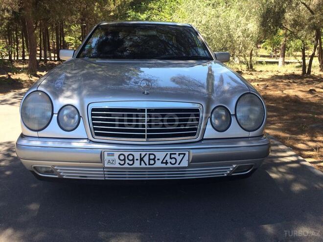 Mercedes E 240 1997, 241,141 km - 2.4 l - Bakı