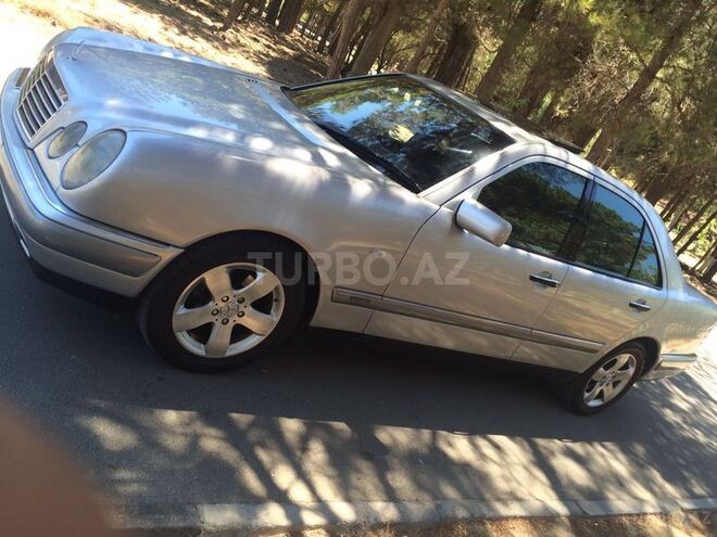 Mercedes E 240 1997, 241,141 km - 2.4 l - Bakı