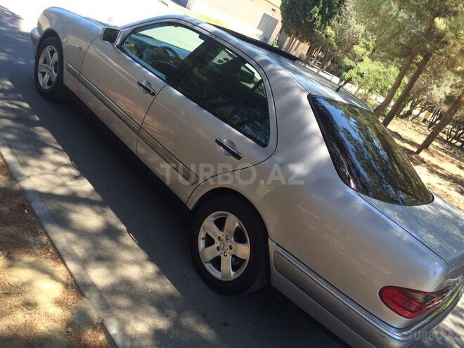 Mercedes E 240 1997, 241,141 km - 2.4 l - Bakı