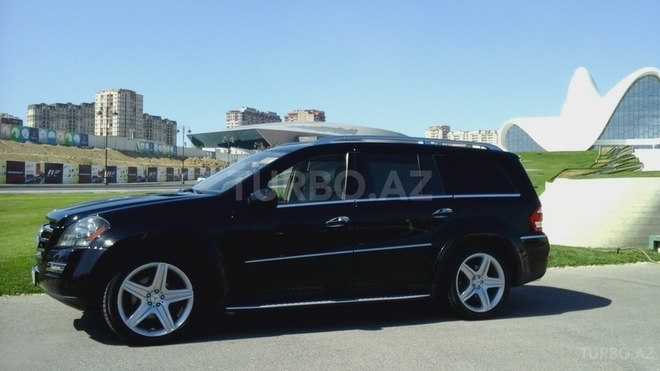 Mercedes GL 550 2010, 90,000 km - 5.5 l - Bakı