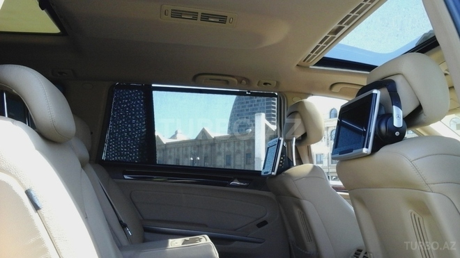 Mercedes GL 550 2010, 90,000 km - 5.5 l - Bakı