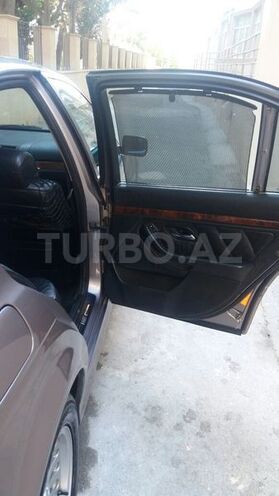 BMW 528 1998, 180,000 km - 2.8 l - Bakı