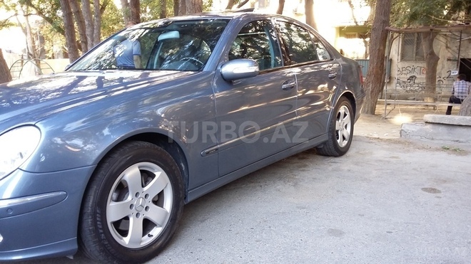 Mercedes E 200 2004, 95,655 km - 2.0 l - Bakı