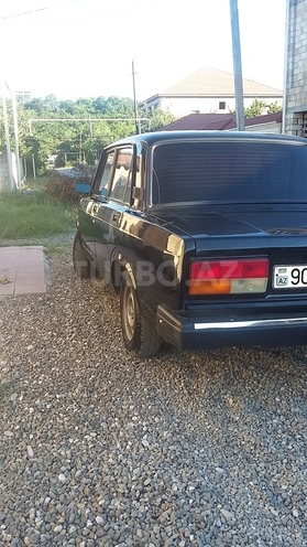 LADA (VAZ) 2107 2010, 44,000 km - 1.6 l - Quba