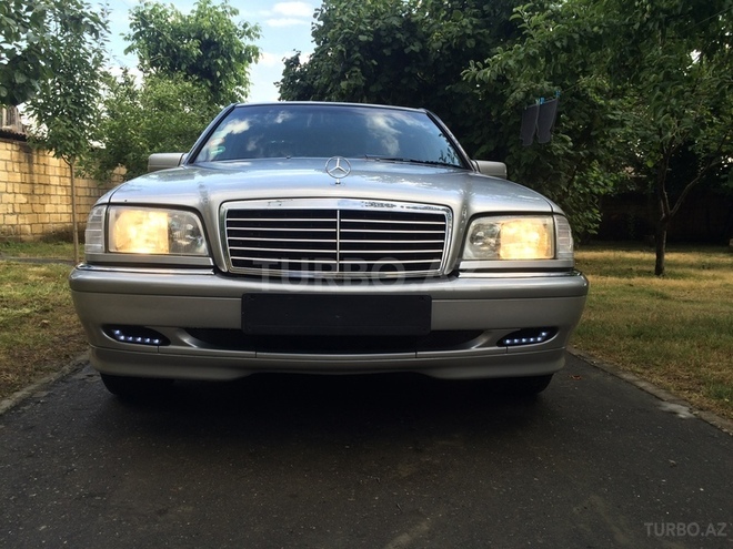 Mercedes C 200 1997, 182,000 km - 2.0 л - Bakı
