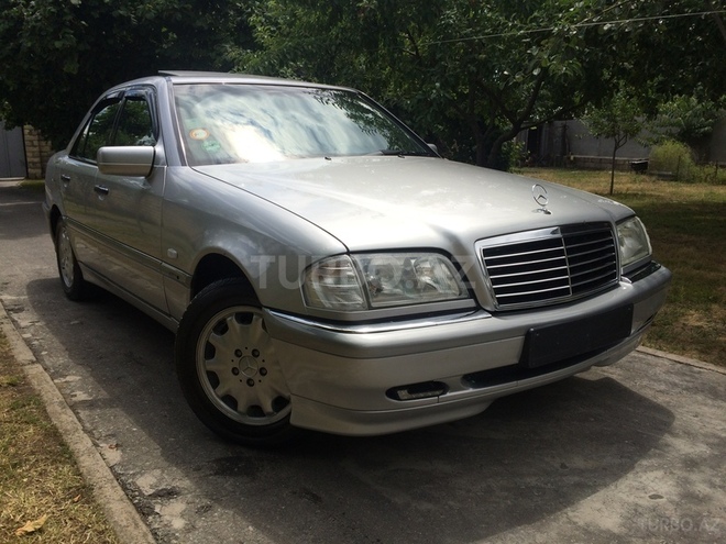 Mercedes C 200 1997, 182,000 km - 2.0 л - Bakı