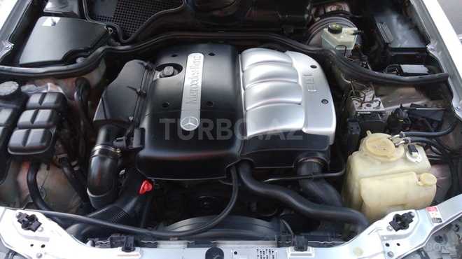 Mercedes E 220 2000, 340,000 km - 2.2 l - Bakı