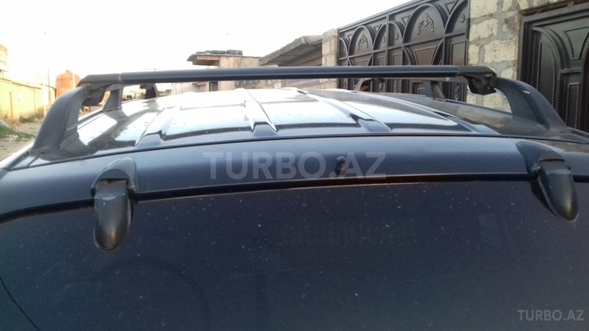 Hyundai Santa Fe 2002, 130,000 km - 2.7 l - Sumqayıt
