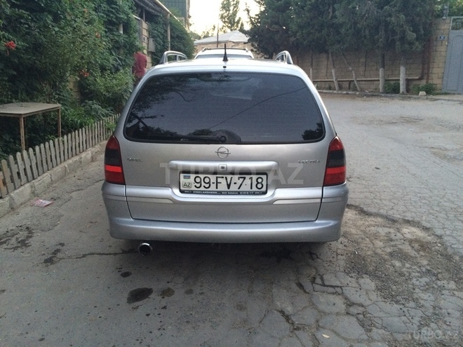 Opel Vectra 2000, 210,000 km - 1.6 l - Bakı
