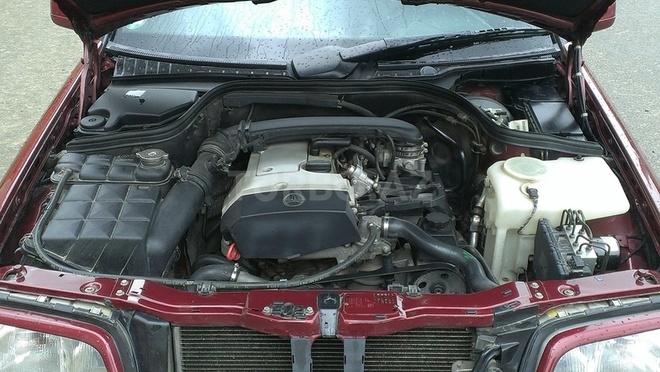 Mercedes C 180 2000, 258,828 km - 1.8 l - Qusar