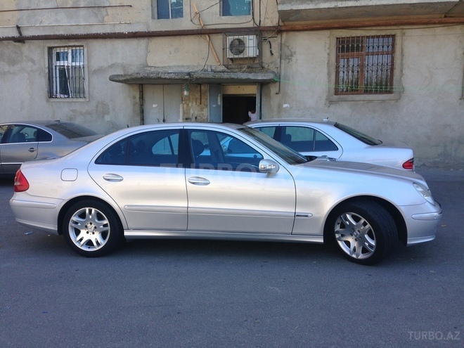 Mercedes E 320 2005, 180,000 km - 3.0 l - Bakı