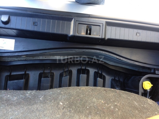 Mercedes E 320 2005, 180,000 km - 3.0 l - Bakı