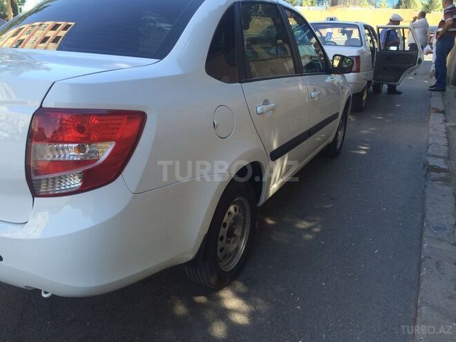 LADA (VAZ) Granta 2015, 25,000 km - 1.6 l - Bakı