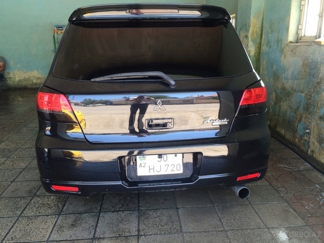 Mitsubishi Airtrek 2002, 360,000 km - 2.0 л - Qusar