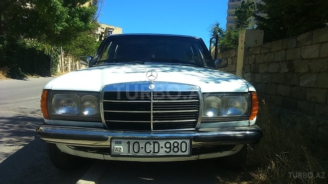 Mercedes E 230 1983, 300,000 km - 2.3 l - Bakı