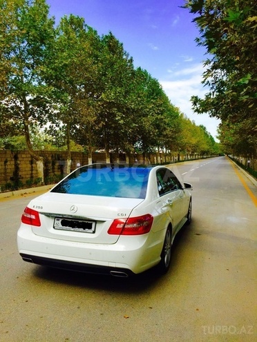 Mercedes E 350 2009, 37,400 km - 3.5 l - Bakı