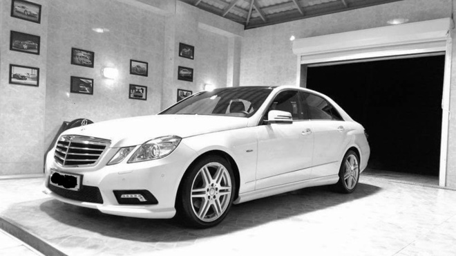Mercedes E 350 2009, 37,400 km - 3.5 l - Bakı