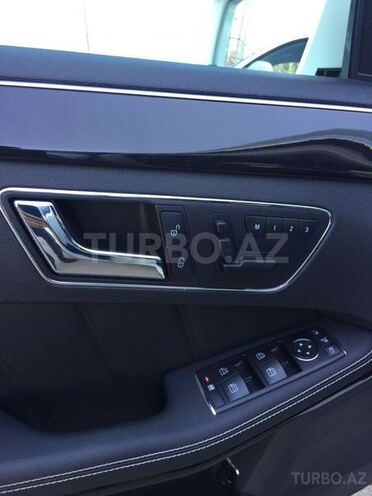 Mercedes E 350 2009, 37,400 km - 3.5 l - Bakı