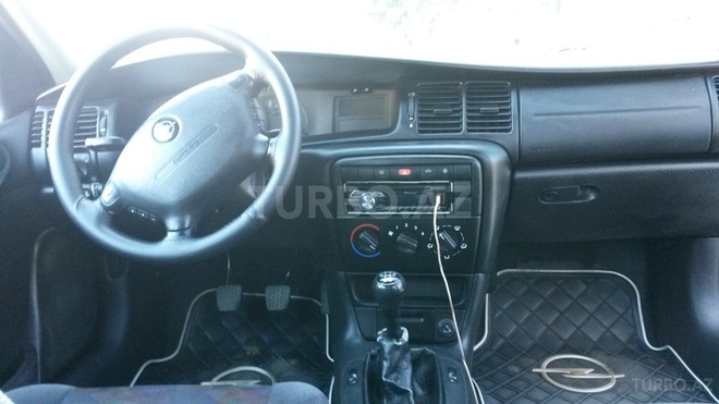 Opel Vectra 1999, 220,000 km - 1.8 l - Bakı