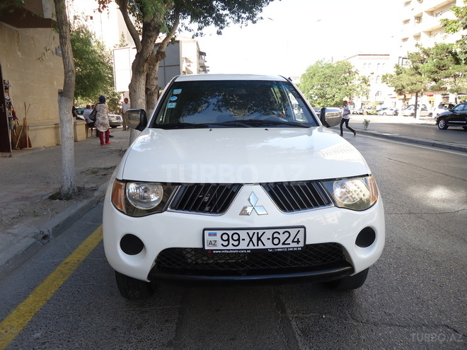 Mitsubishi L200 2007, 167,877 km - 2.5 l - Bakı