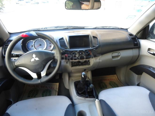 Mitsubishi L200 2007, 167,877 km - 2.5 l - Bakı
