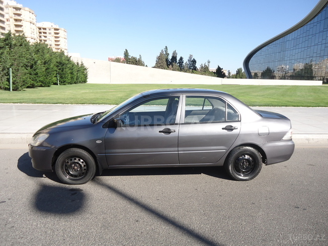 Mitsubishi Lancer 2005, 167,677 km - 1.3 l - Bakı