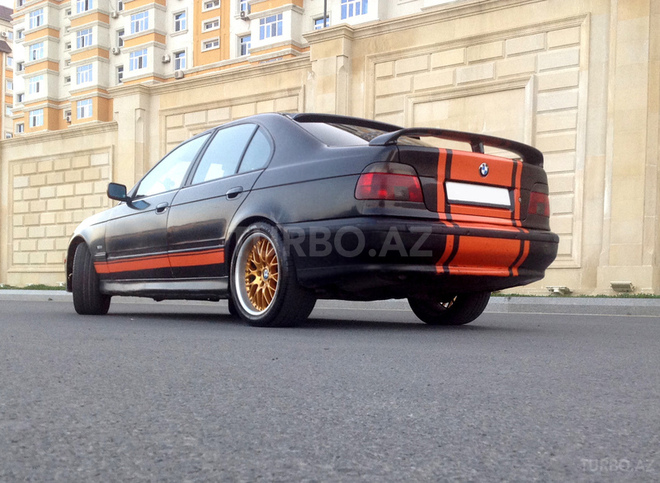 BMW 525 1999, 280,000 km - 2.5 l - Bakı