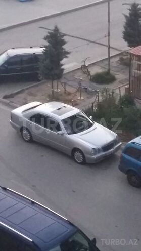 Mercedes E 240 1999, 248,000 km - 2.4 l - Bakı